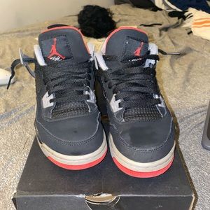 Air Jordan 4 “Bred”